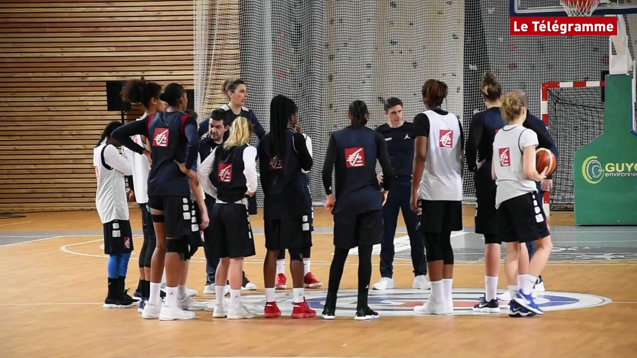Landerneau. Sous le charmes de l'équipe de France de basket féminin
