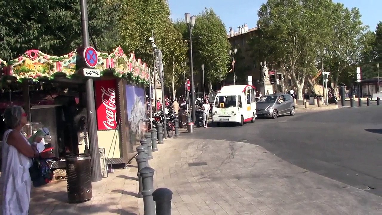 Aix-en-Provence-Place de la Rotonde