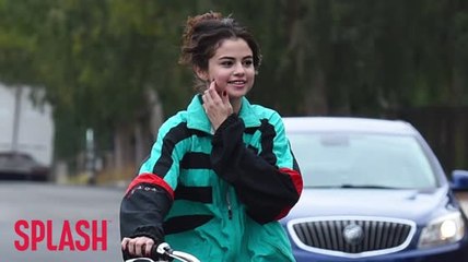 Justin Bieber supporting Selena Gomez after rehab