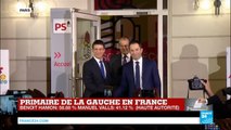 Primaire de la gauche : Poignée de main entre Benoît Hamon et Manuel Valls