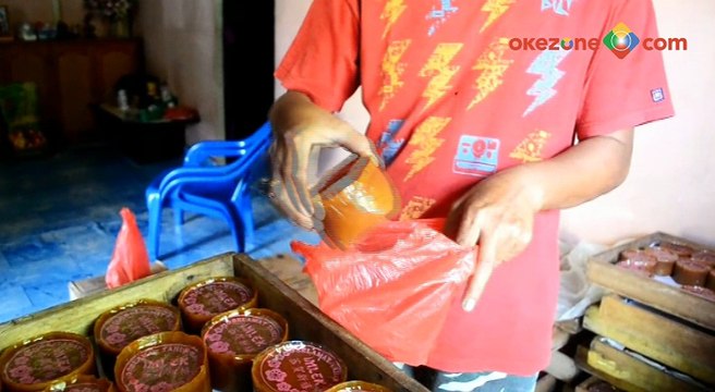 Menengok Proses Pembuatan Kue Keranjang Khas Imlek