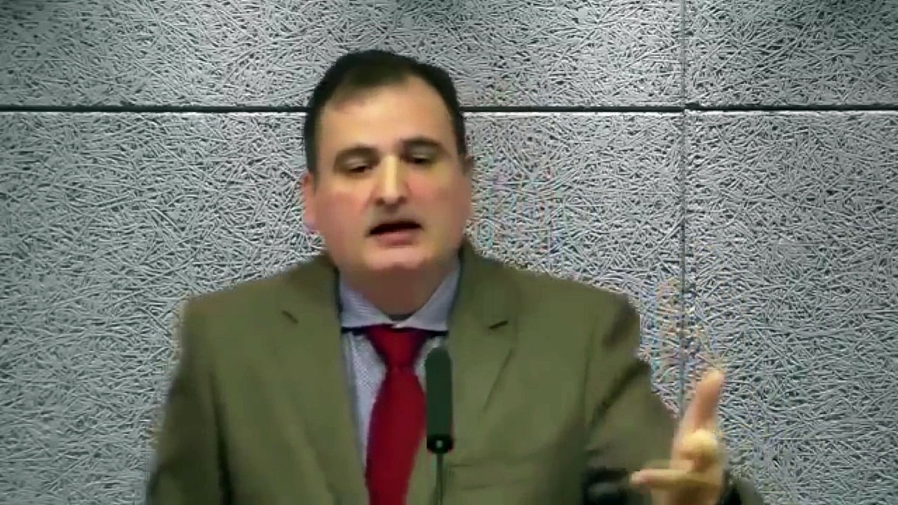¿Quien es el único que puede gobernar bien a la humanidad?