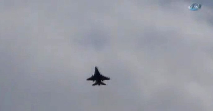 Tsk: Irak'ın Kuzeyindeki Sinath-Haftanin, Metina, Gara, Avaşin ve Basyan Bölgesine Düzenlenen Hava...