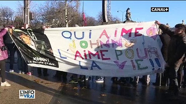 Laetitia Hallyday devient la cible de toutes les réseaux sociaux mais aussi sur de la part des fans du chanteur