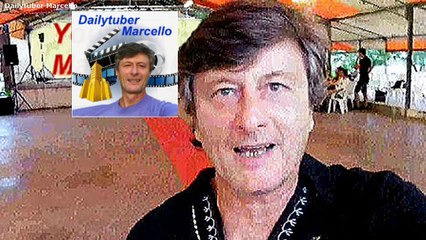 La ragazza social. Dailytuber Marcello