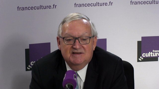 Patrick Artus : la philosophie des cryptomonnaies c'est : les banques centrales ont fait n'importe quoi, on veut des monnaies privées qui ne sont pas manipulées par les Etats. Malheureusement, ça ne marche pas