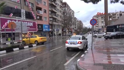 Manisa'da 6 Dakika Arayla 2 Deprem