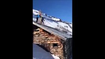Un skieur se vautre d'un toit avec classe (ou pas)