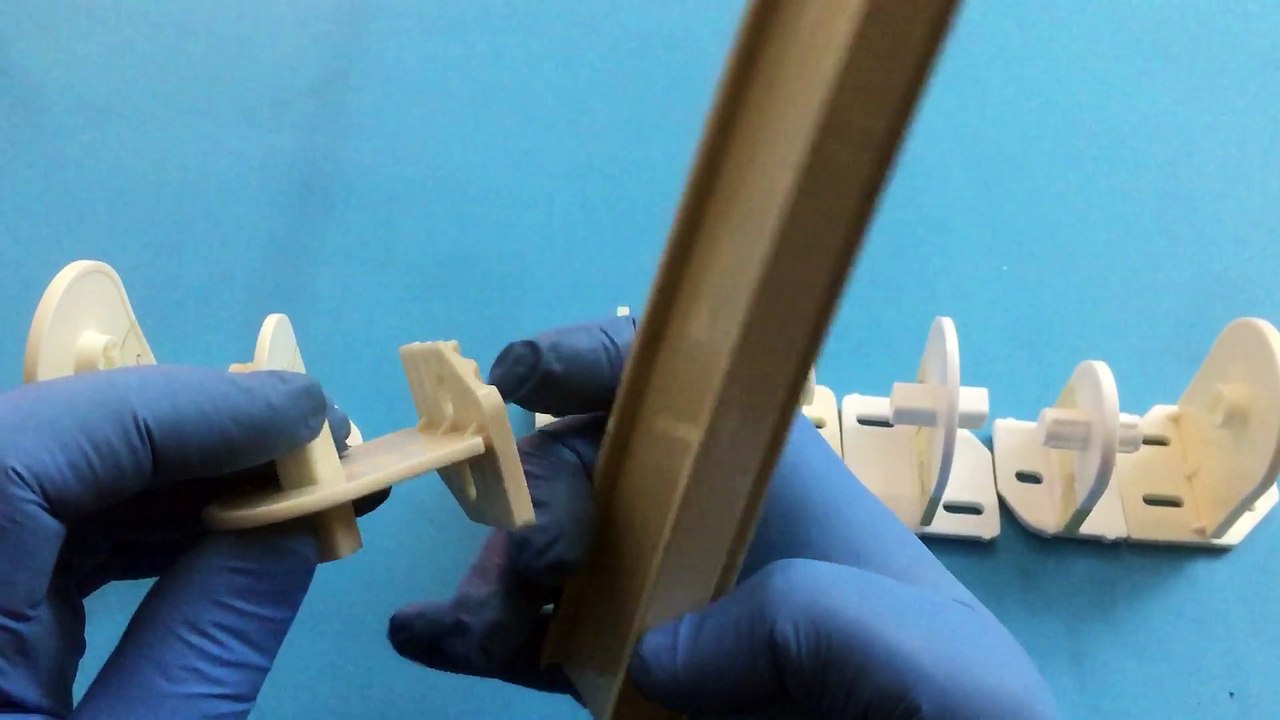 Spy096-Maviperde-Dar Kasa Orta Ayak Kare Tıpalı