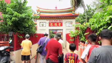 Endonezya’da yaşayan Çinliler 'Köpek Yılı'nı kutluyor - CAKARTA