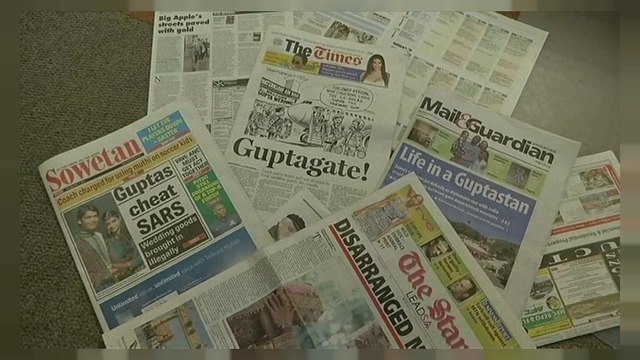 El presidente de Sudáfrica, Jacob Zuma, entre la espada y la pared