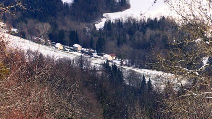 Affaire Maëlys : le convoi quitte le domicile des parents de Nordahl Lelandais