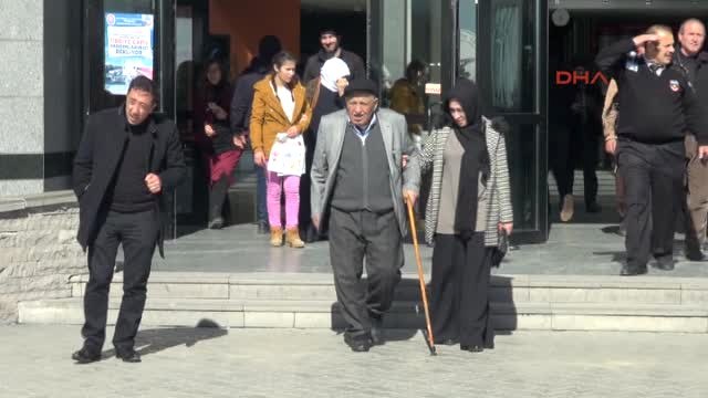 Van'da, Iraklı Çocuğa Biyonik Kulak Ameliyatı Yapıldı