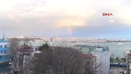 İstanbul'da Gökkuşağı Sürprizi