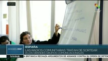 España: joven con síndrome de Down es miembro de radio comunitaria