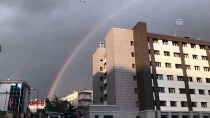 Sağanak yağışın ardından gökkuşağı oluştu - İSTANBUL