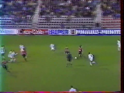 11/12/93 : Pierre-Yves André (84') : Rennes - Sedan (1-0)