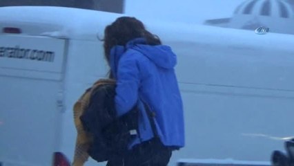 Uludağ'da Sevgililer Gününde Kar Fırtınası