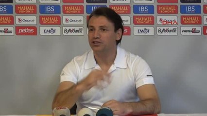 Göztepe Teknik Direktörü Tuna Avrupa Hedefi Baskı Oluşturmuyor