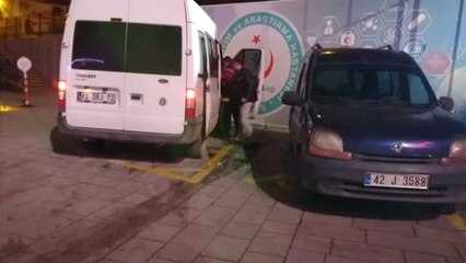 Araç İçinde Silahla Oynarken, Arkadaşını Yaraladı