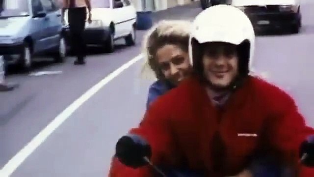 Adriane Galisteu e Ayrton Senna de Moto Ducati Monster Nas Ruas de Mônaco 1993 YouTube