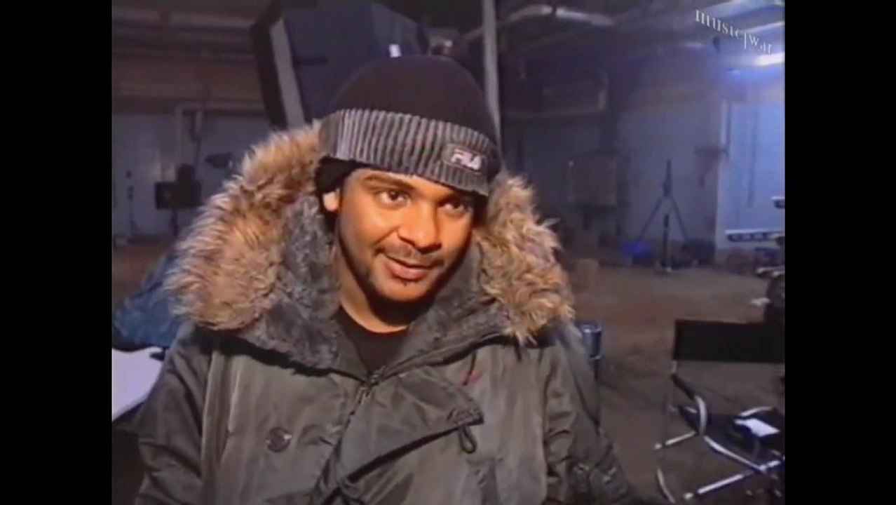 Bro'Sis - The Making of 'Hot Temptation' (2002)