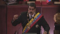 Maduro concede algunas exigencias de los opositores para las presidenciales de 2018