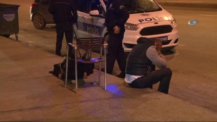 Otomobil Belediye Otobüsüne Arkadan Çarptı: 2 Yaralı