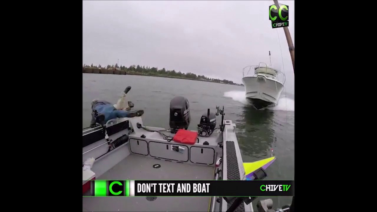 Quand un yacht fonce sur un bateau de pêche à toute vitesse... Impressionnant