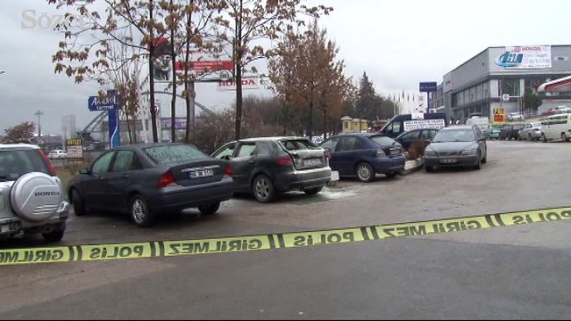 Park halindeki otomobil bomba gibi patladı: 1 yaralı