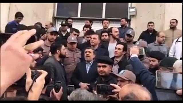 احمدی نژاد میگویید وضع مملکت خراب است به کجاباید مراجعه کرد ؟
