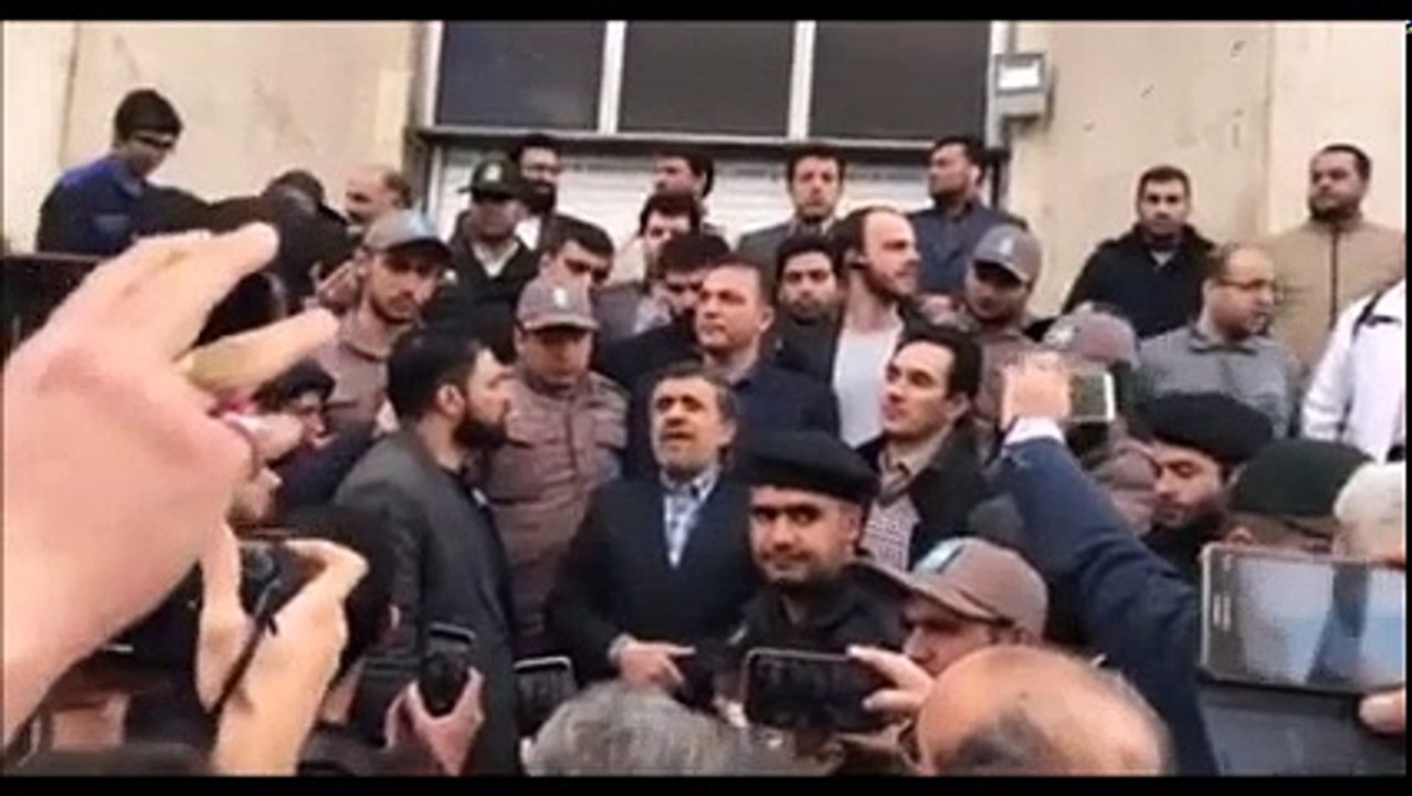 احمدی نژاد میگویید وضع مملکت خراب است به کجاباید مراجعه کرد ؟