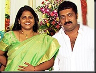 முன்னாள் மனைவிக்கு வாழ்நாள் முழுக்க உதவுமாறு ஒரு காரியம் செய்த பிரகாஷ்ராஜ்..!!