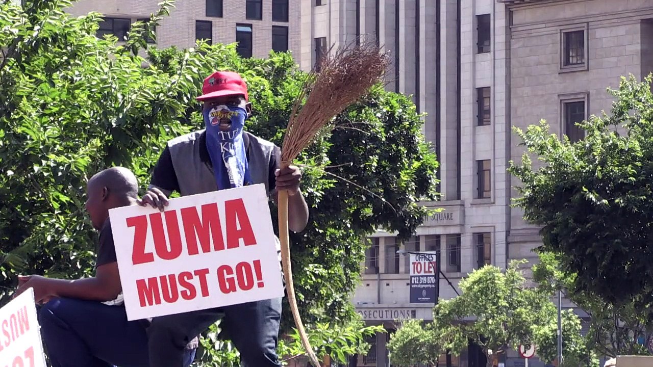 Zuma: ende einer skandalumwitterten präsidentschaft
