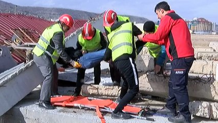Afyonkarahisar’da gerçeğini aratmayan arama kurtarma tatbikatı