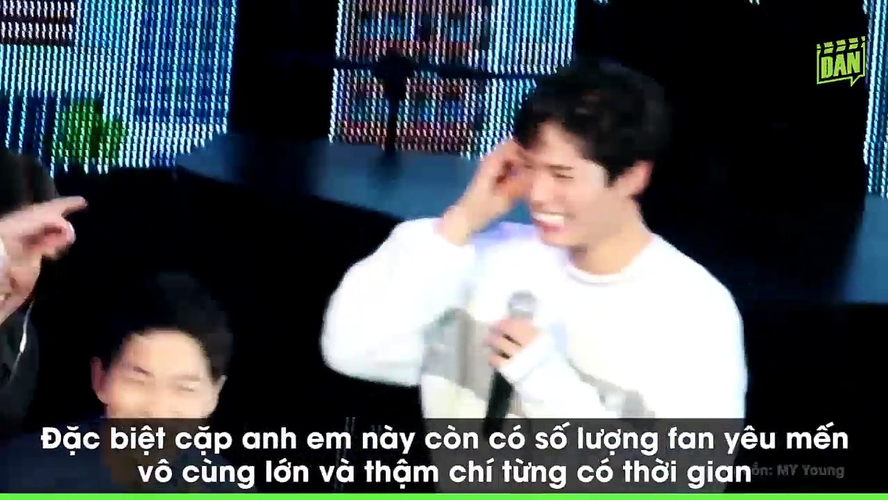 "Đắng lòng" Song Joong Ki - Park Bo Gum bị nhầm lẫn là "gay couple" vì xuất hiện quá đẹp đôi trên quảng cáo Valentines,
