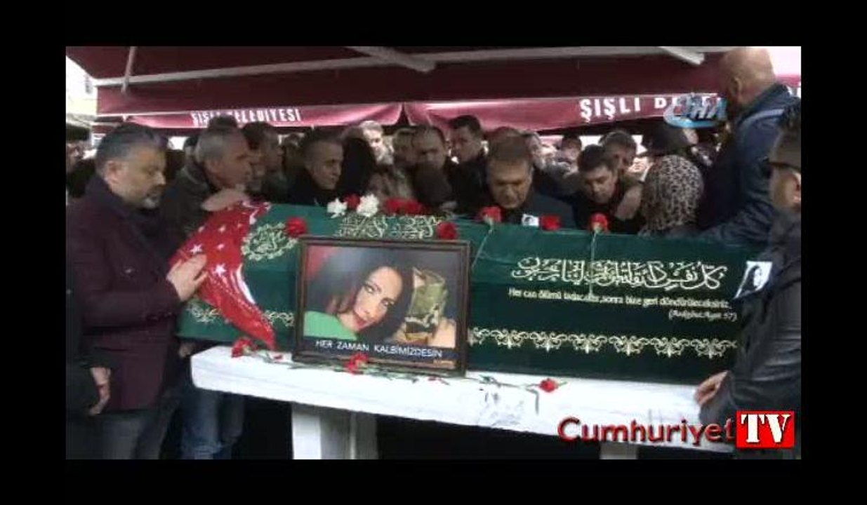 Türk halk müziği sanatçısı Nuray Hafiftaş son yolculuğuna uğurlanıyor