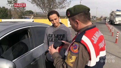 'Alkol gözlüğü' takan vatandaşlar zor anlar yaşadı