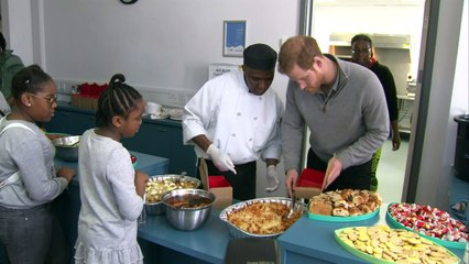 Prince Harry gets 'Fit and Fed' at north London youth centre