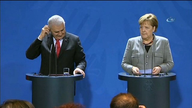 - Başbakan Yıldırım: “Hukuk devleti kuralları içerisinde yargılamalar devam ediyor”- “Hukukun kararları her şeyin üzerindedir. Bizim yapmamız gereken süreci hızlandırabilmek”- “Alınacak her karar burada yaşayan 3 milyon vatandaşımız...