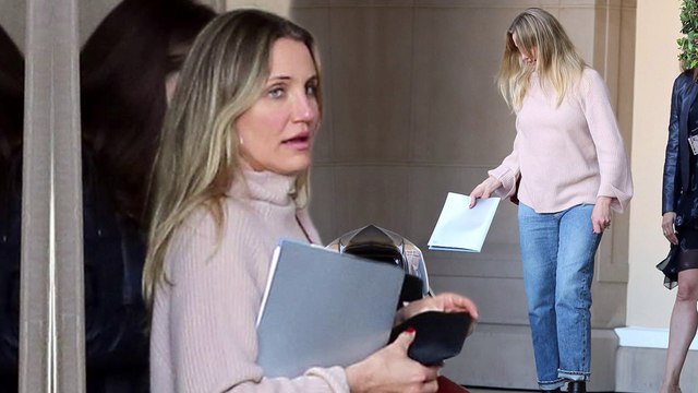 Good jeans! Cameron Diaz cuts a casual figure in baggy denim with peach colored knit while leaving Beverly Hills hotel.
