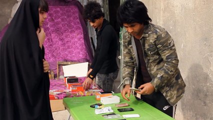 تحشيش # مصطفى يبيع موبايلات وضرب مسؤول البلدية و شالو بشفل l مصطفى ستار