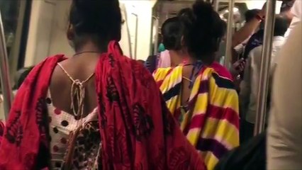 டெல்லி மெட்ரோவில் திக்! திக்!...வீடியோ