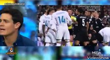 Gestos de complicidad entre Neymar y los jugadores del Madrid