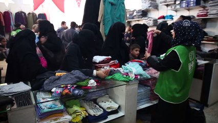 İHH'dan Bab'a kıyafet dağıtım merkezi - BAB