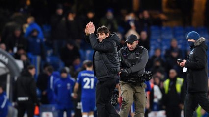 Conte grateful for Chelsea fan backing