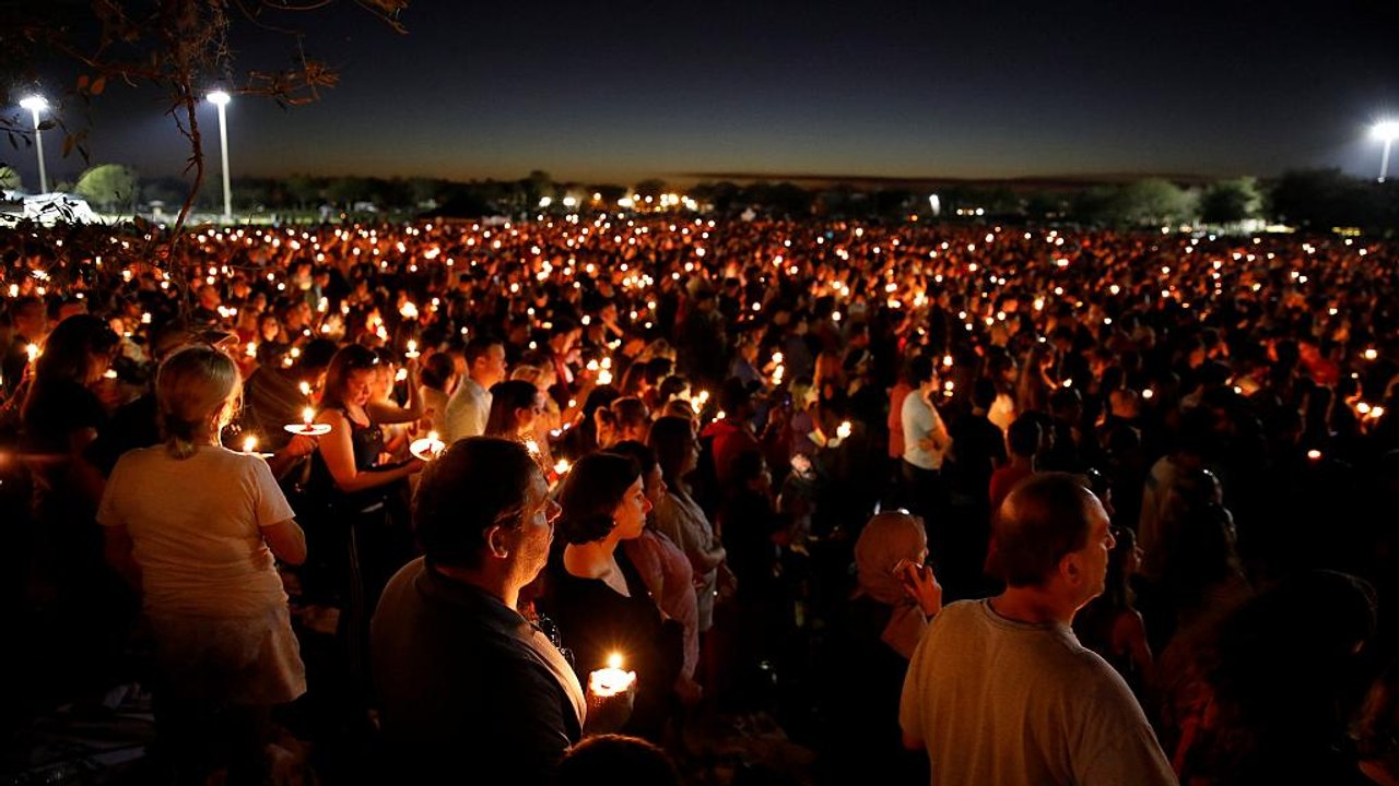 Parkland, lacrime e polemiche
