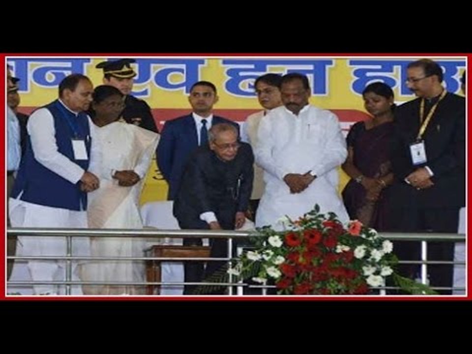 President Pranab Mukherjee went to Baidyanath temple