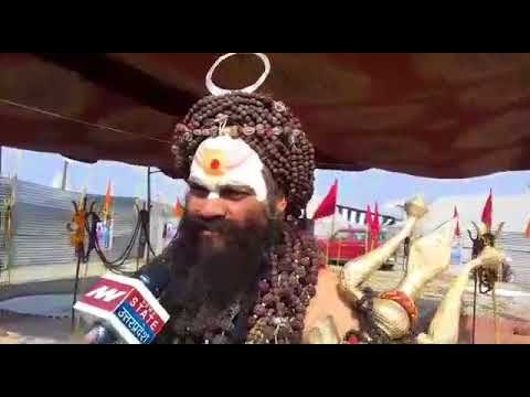 मौनी अमावस्या लाखों की भीड़ ने मौन रखकर लगाई संगम में डुबकी