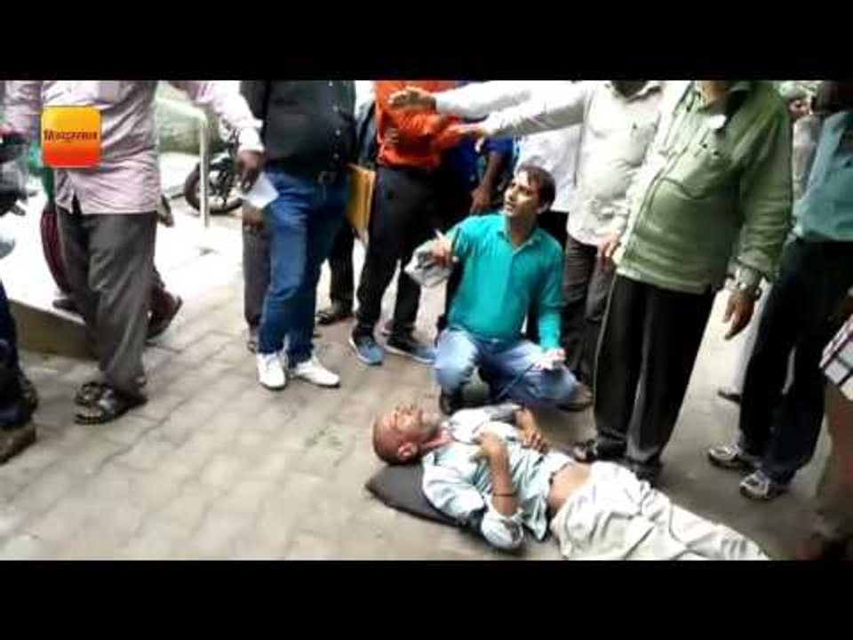 मेरठ: अफसरों के सामने तड़पता रहा किसान, नहीं आई...